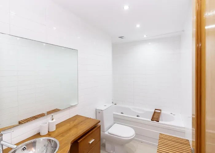 Apartment A&n Access With Pools & Terrace