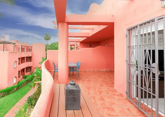 Apartment A&n Access With Pools & Terrace